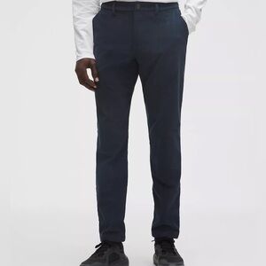 🍋 lululemon athletica Men's Dark Blue Chinos